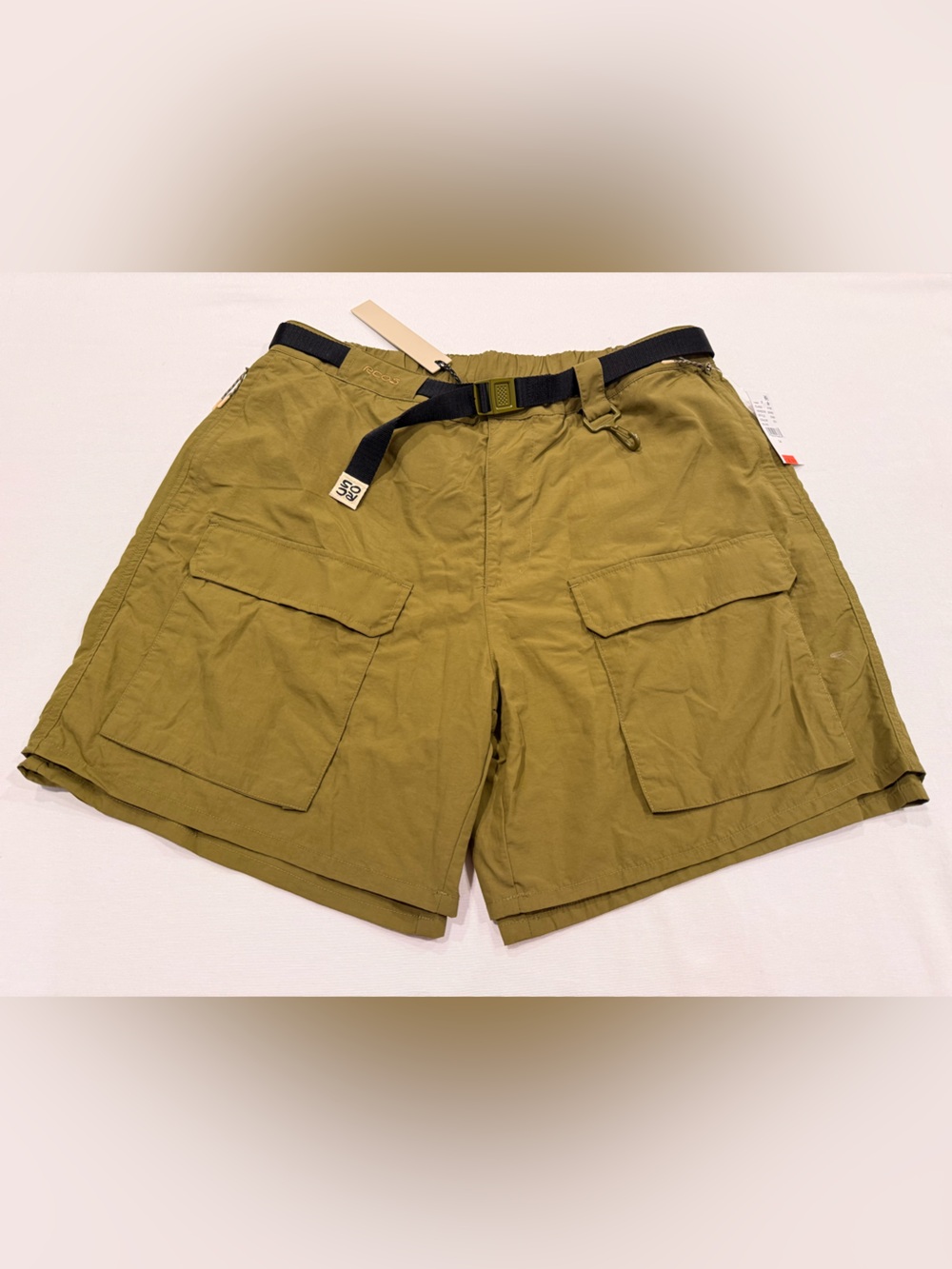 RC Outdoor Supply Cargo Shorts Olive Size 34 NWT